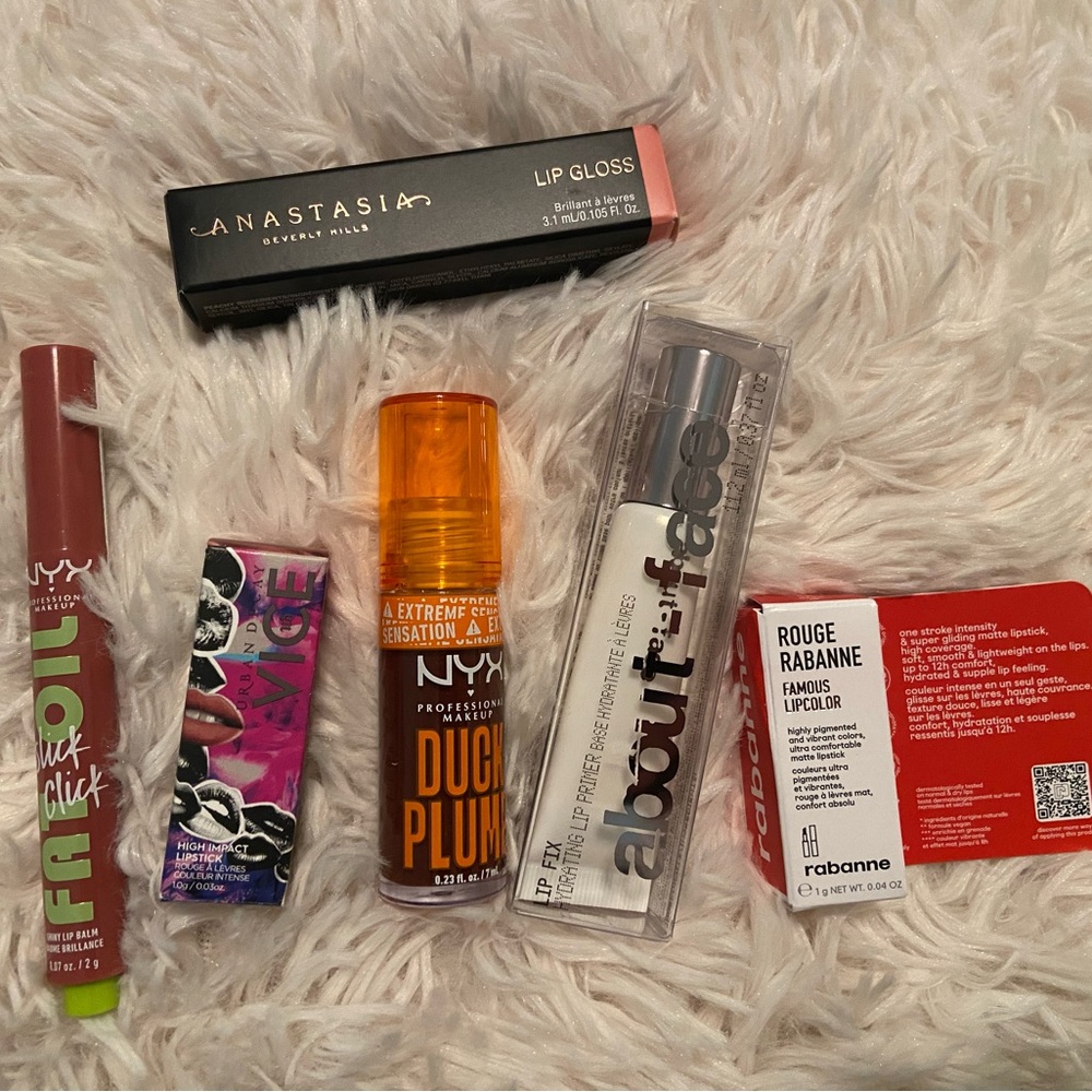 NIB Lip Bundle Set (Urban Decay, Rabanne, Anastasia, NYX, About face)